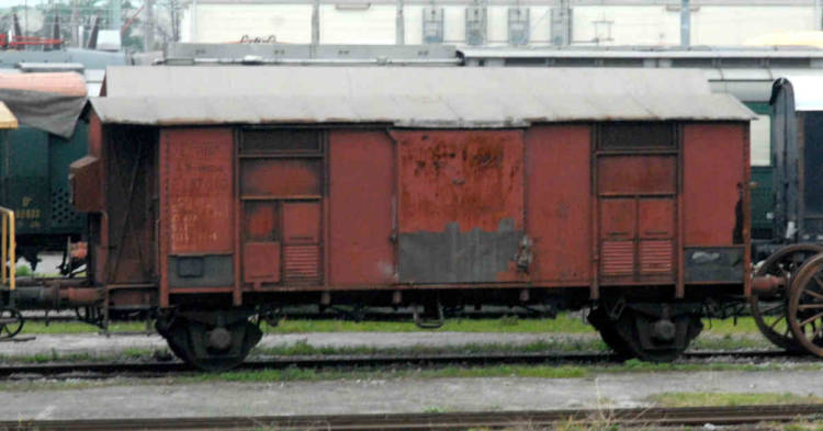 Carrozza ferroviaria della rimessa FS di Pistoia. Il Tribunale di Avellino condanna FS in sede civile per l'amianto nelle carrozze