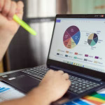 Analista dati al pc