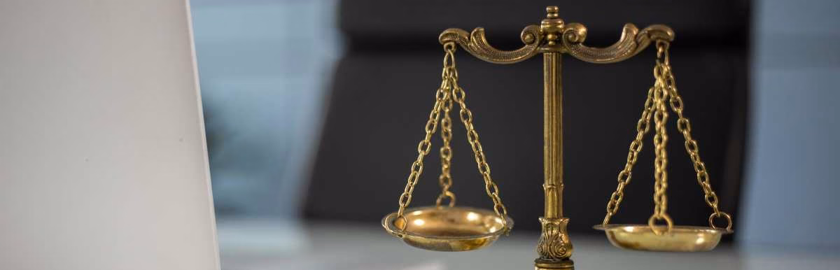 Scrivania di avvocato